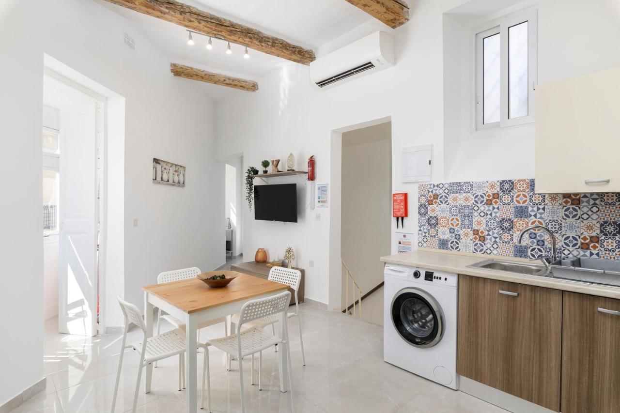 Modern, Cosy 1Bd Home - Close To Valletta Hamrun Exterior foto