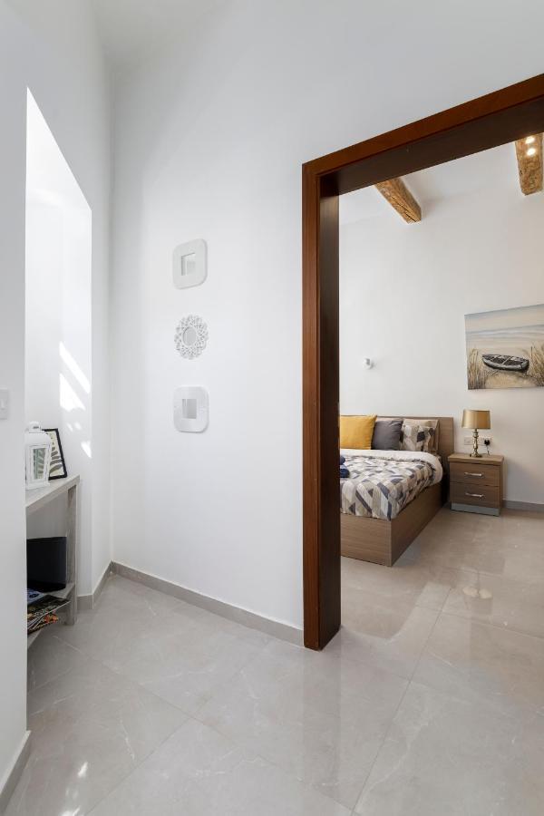 Modern, Cosy 1Bd Home - Close To Valletta Hamrun Exterior foto